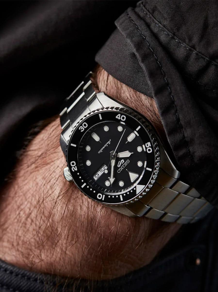 Seiko Serie 5 Análogo para Hombre con Pulsera de Metal – SRPK29K1