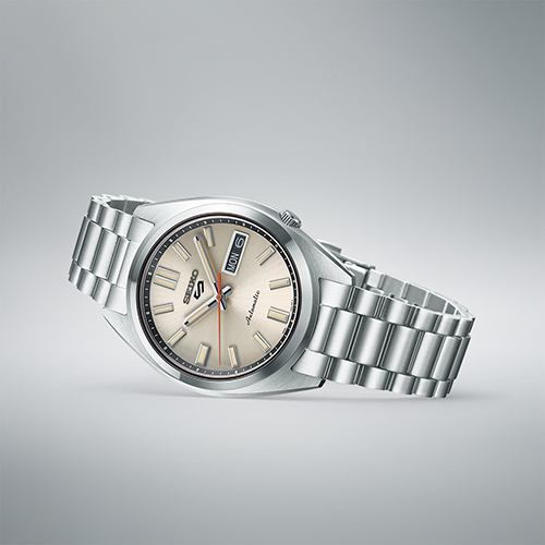 Seiko 5 Serie SNXS para caballero pulsera de metal – SRPK91K1