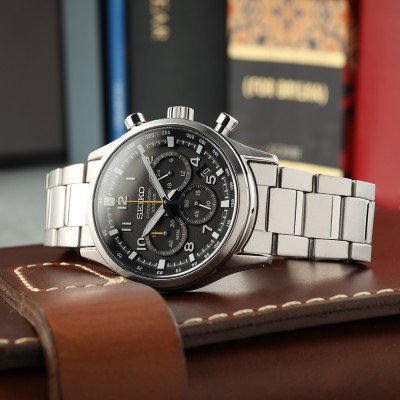 Seiko Sports para caballero pulsera de metal – SSB447P1