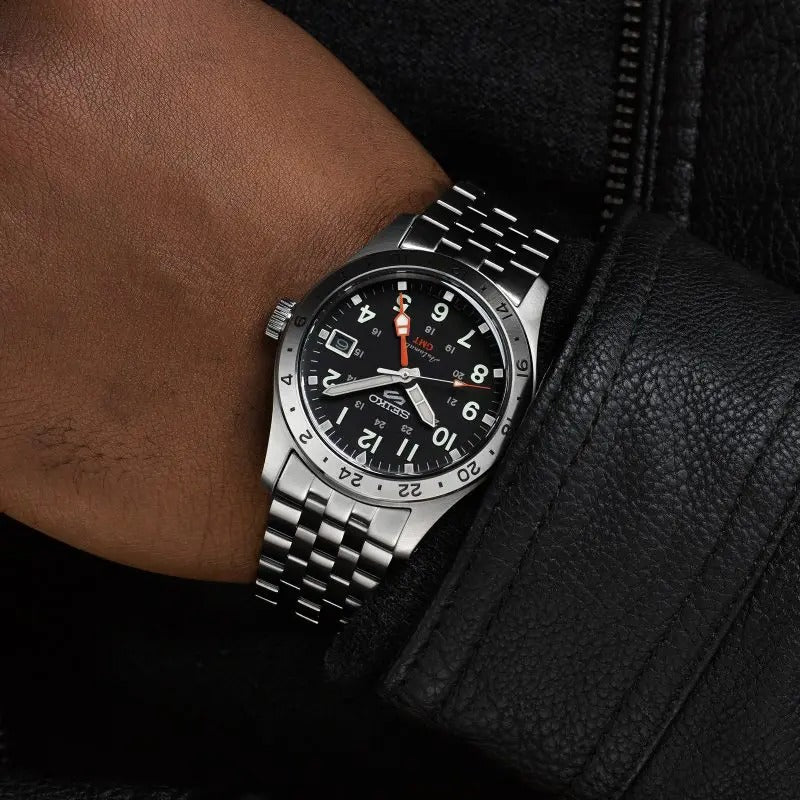 Seiko 5 para Hombre con Pulsera de Acero Inoxidable – SSK023K1