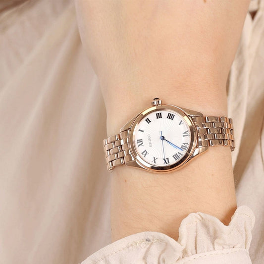 Seiko Classic de mujer pulsera de metal – SUR332P1