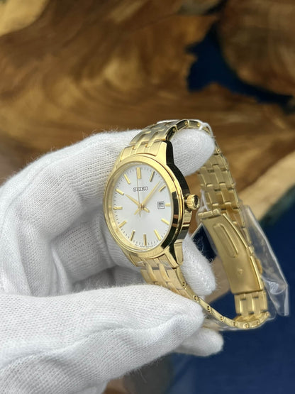 Seiko Neo Classic para Mujer con Correa de Metal – SUR412P1