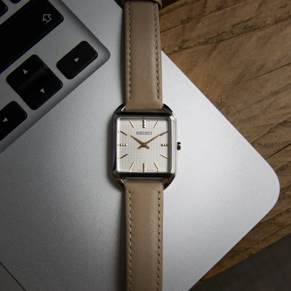 Seiko Essentials de señorita pulsera de piel 26 mm – SWR089P1