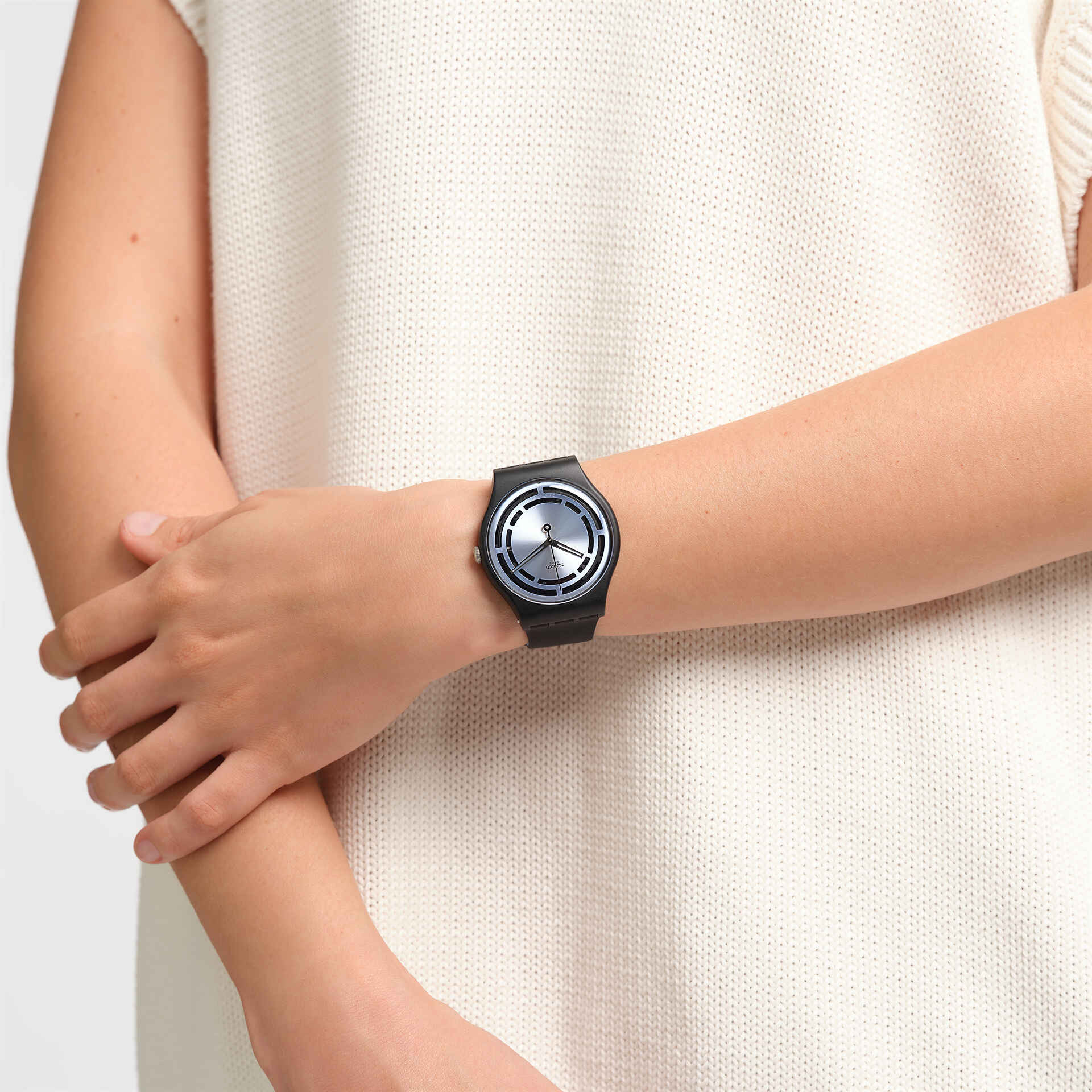 Swatch Circled Lines Unisex banda de resina – SO32B118