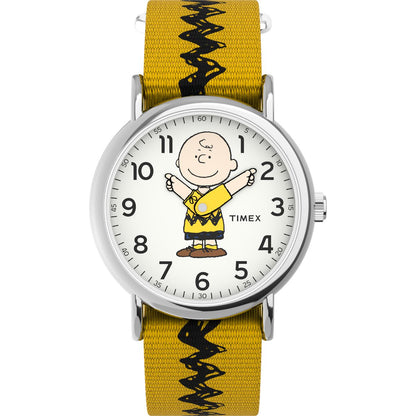 Timex Unisex Charlie Brown Peanuts Snoopy – TW2R41100