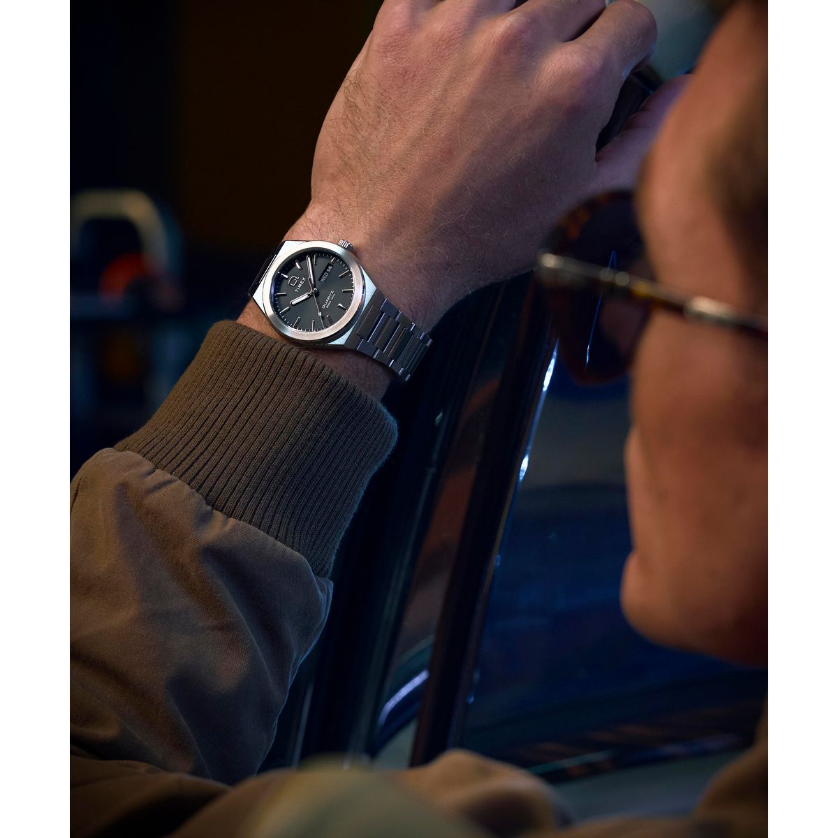 Timex Q de hombre correa de metal – TW2Y25000