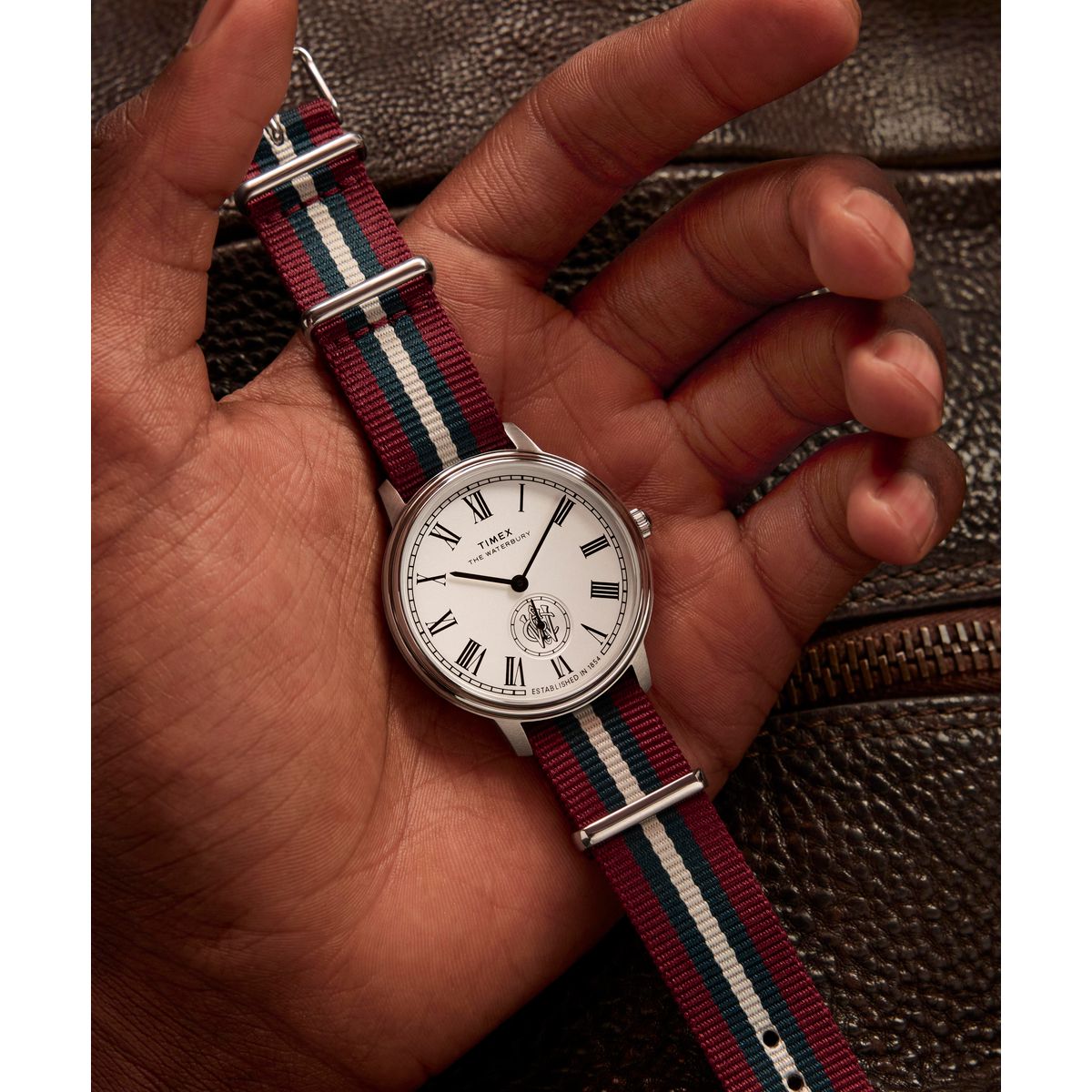 Timex Waterbury Metropolitan de hombre correa de tela – TW2Y27600