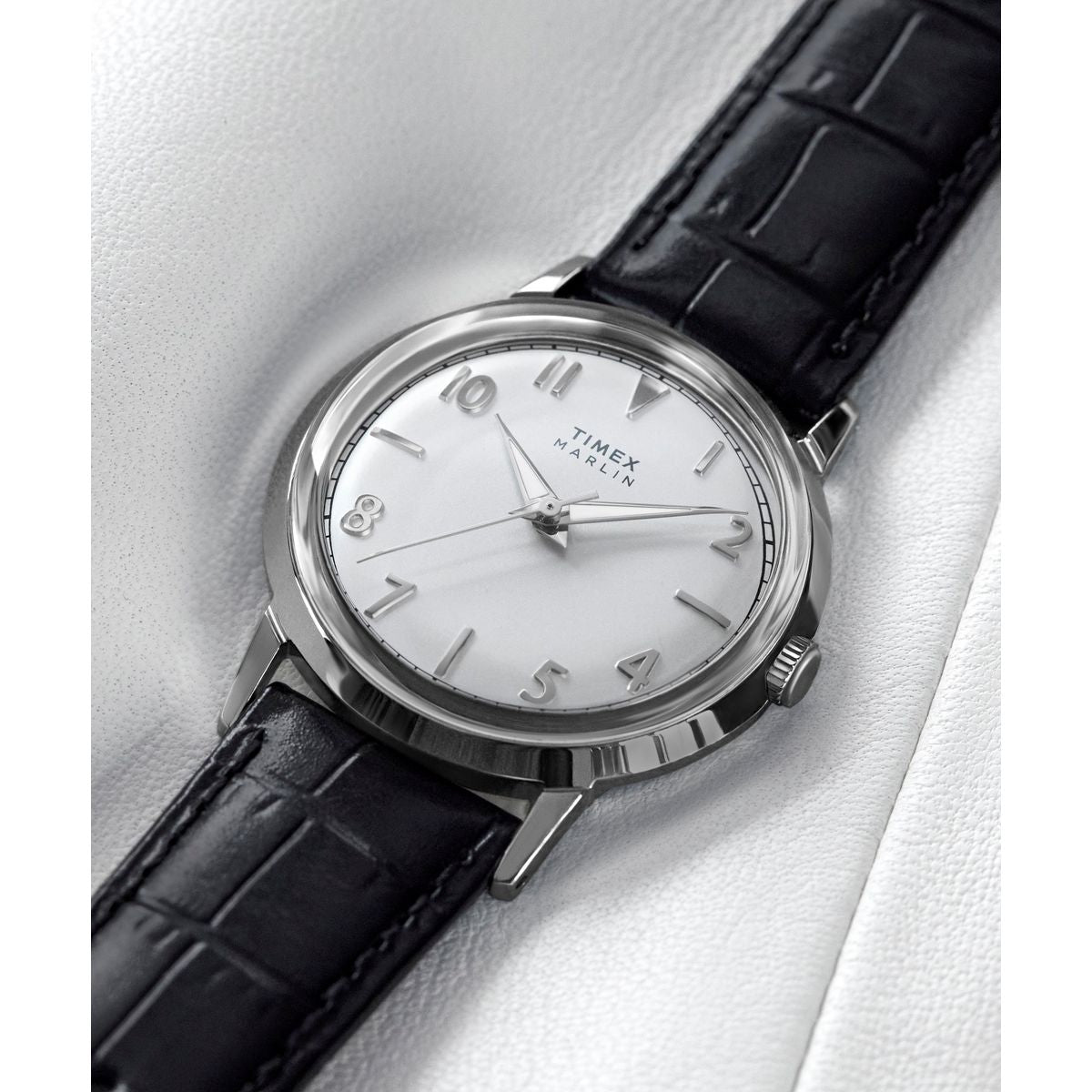 Timex Marlin Unisex banda de piel 34 mm – TW2Y37600