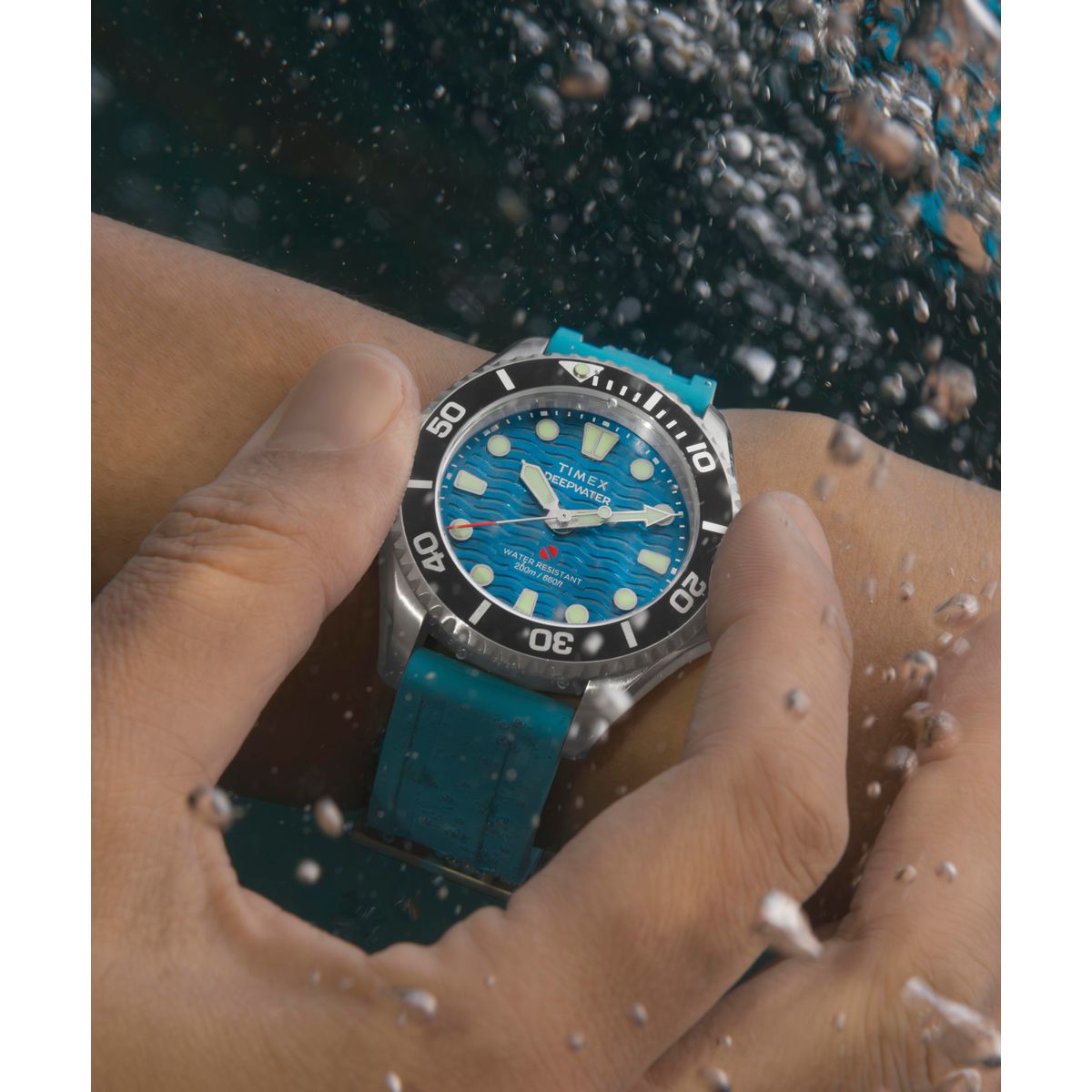 Timex Deepwater Meridian unisex pulsera de resina – TW2Y40400