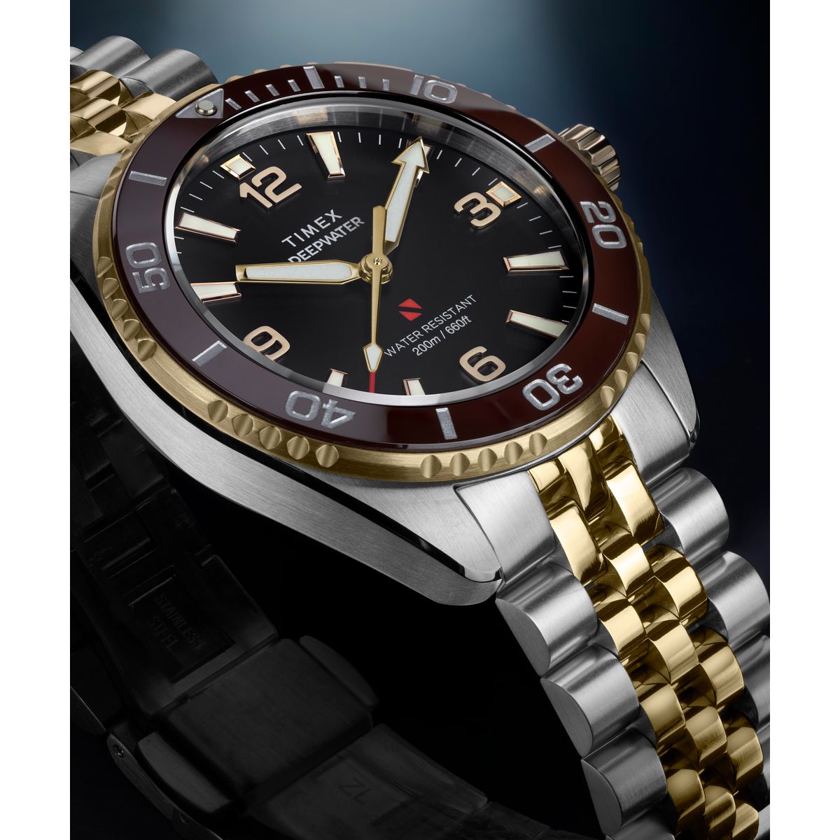 TW2Y64700 Reloj Timex Deepwater de hombre banda de metal
