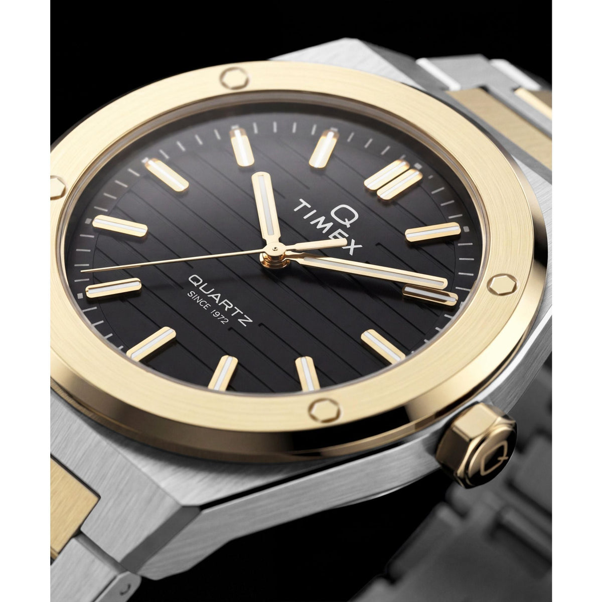 Timex Q Marbella de hombre correa de metal – TW2Y81500