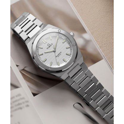 Timex Q Marbella de mujer correa de metal – TW2Y81800