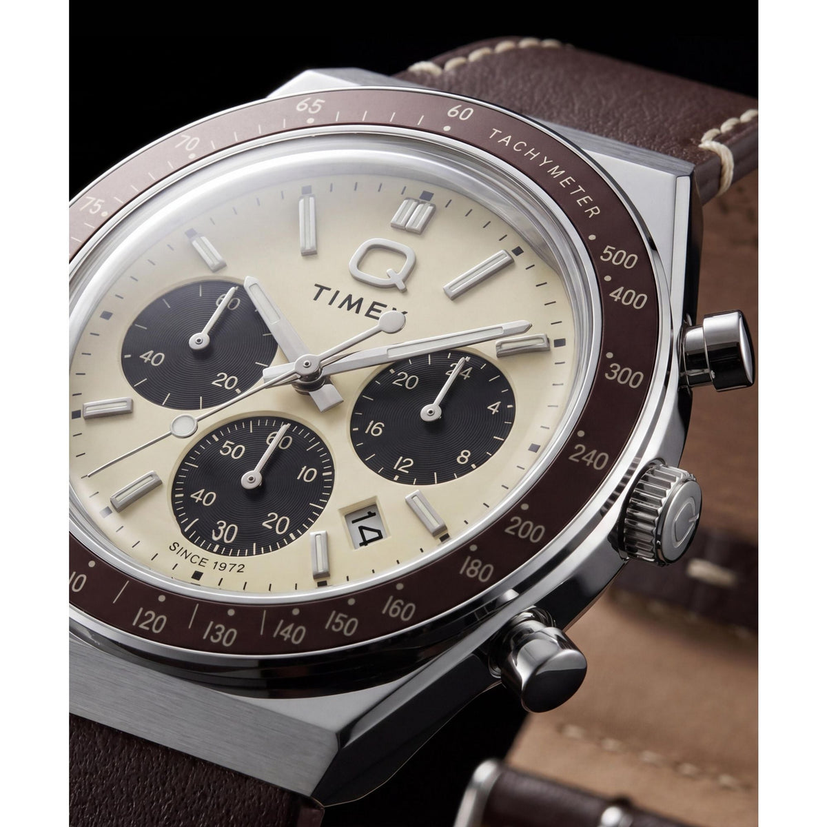Timex Q de hombre correa de cuero – TW2Y88700