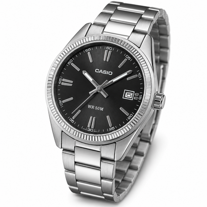 Casio de hombre correa de metal – UTP-1302PD-1AV