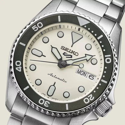 Seiko Serie 5 Análogo para Hombre con Brazalete de Metal – SRPK31K1